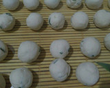Foto langkah ke 3 dari resep Cilok Cucok Empuk Kenyal Bumbu Kacang.