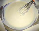 A picture of step 2 of Karhi pakora.