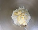 Une image de l'étape 2 de Pâte sablée liqueur de banane et caramel.