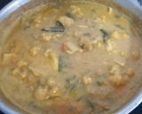 உருளை கிழங்கு காலிபிளவர் குருமா ரெசிபி ஸ்டேப் 4 புகைப்படம்