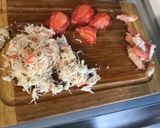 Une image de l'étape 3 de Tomates farcies au crabe, mayonnaise et aneth.