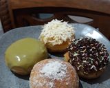 Foto langkah ke 8 dari resep Donat Empuk (beneran 2 hari tetep empuk).