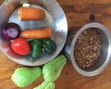 A picture of step 1 of Beans with chayote.
