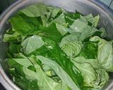 Foto langkah ke 1 dari resep Gulai Daun Pepaya & Singkong Rebon.