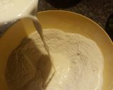 A picture of step 4 of Lemon Vanilla Cake.