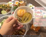 รูปขั้นตอนการทำที่ 4 ของ อาหารคลีน 3 มื้อ 1วัน + มื้อระหว่างวัน สันในไก่หมักซ๊อสญี่ปุ่น ดอกขจรผัดไข่ สลัดญี่ปุ่น