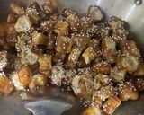 Foto langkah ke 3 dari resep Cakue goreng saos madu wijen (crunchy).