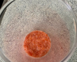 Foto del paso 2 de la receta: Dip de tomate y aceitunas