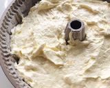 Foto langkah ke 10 dari resep Bolu Tape Butter Bundt Cake Tanpa Emulsifier Tanpa SKM.
