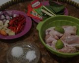 Foto langkah ke 1 dari resep Ayam Rica Rica.