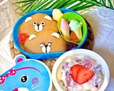 Foto langkah ke 3 dari resep Bekal Dorayaki // salad jelly// bekal anak sekolah // bekal anak lucu.