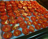 Pas rețetă Roșii uscate în ulei 🍅🍅🍅 1 fotografie