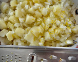 Foto del paso 2 de la receta: Ensalada templada de patata con mayonesa de limón y mostaza