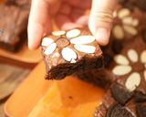 Foto langkah ke 1 dari resep Brownies Panggang Kopi Shiny Crust /fudgy brownies shiny crust.