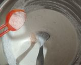 A picture of step 3 of Veg. Mutta Appam.