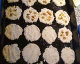 Foto del paso 5 de la receta: Galletitas de avena y coco con nueces