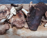 Foto del paso 2 de la receta: Salteado de pack choi y shiitake con huevo pochado