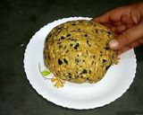 A picture of step 3 of Methi ki poori.