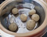 A picture of step 5 of Sarevda papdi.
