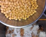 Foto del paso 2 de la receta: Cabeza de cordero con garbanzos
