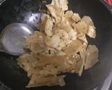 A picture of step 2 of Papad ki kadhi.