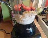 A picture of step 3 of Vickys Blueberry-Oatmeal Smoothie Bowl, GF DF EF SF NF.