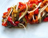 Foto del paso 2 de la receta: 🌱ENSALADA DE PIMIENTOS ASADOS🌱