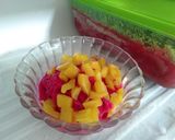 Foto langkah ke 5 dari resep Dragon fruit ice cream.