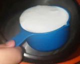 A picture of step 3 of 4 ingredients Oreo dessert.