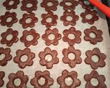 Foto del passaggio 5 della ricetta Biscotti di frolla al cacao e marmellata di arance