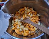Sütőtök krémleves recept fázis 3 fotója