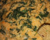 Foto del paso 2 de la receta: Calabacín relleno de espinacas y carne picada