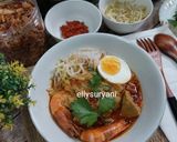 Foto langkah ke 9 dari resep Laksa Singapore Yummy.