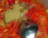 صورة لخطوة 2 من وصفة بيتزا على طريقتي جديدة احس من تاع لمحلات🍕🍕