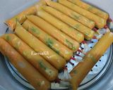 Foto langkah ke 6 dari resep Sosis Egg Roll Simple.