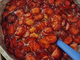 Mermelada de frutillas con azúcar