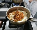 รูปขั้นตอนการทำที่ 5 ของ เห็ดสี่สหาย (Assorted Mushroom Dish)