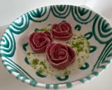 Foto del passaggio 10 della ricetta Rose di pasta fresca (con crema di parmigiano e parmigiano verde)