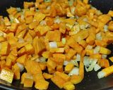 Foto del paso 3 de la receta Ensalada de garbanzos con boniato y salsa de yogurt