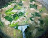 รูปขั้นตอนการทำที่ 5 ของ ราดหน้าหมูหมัก (หมูสไลด์)