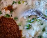 हरे प्याज़ आलू का रायता (Hare pyaz aloo ka raita recipe in Hindi) रेसिपी चरण 2 फोटो