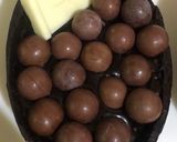 A picture of step 7 of Chocolate Easter egg.