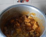 A picture of step 3 of Nati style Chicken biriyani Karnataka style biriyani.