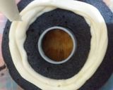 Foto langkah ke 5 dari resep Bolu Ketan Hitam Keju Lumer.