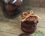 A picture of step 7 of Ultimate brown butter chocolate chip cookies.