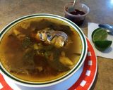 Foto del paso 4 de la receta: Caldo de bagre al achiote