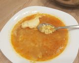 Gluténmentes tojásleves házi reszelt tésztával recept fázis 2 fotója