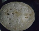 तवा रोटी (Tawa roti recipe in hindi) रेसिपी चरण 3 फोटो