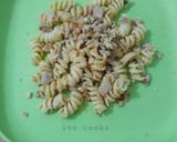 Foto langkah ke 8 dari resep Fusilli Tuna Tahu Tomat.