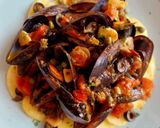 Foto del paso 9 de la receta: Mejillones a la puttanesca con patatas fritas
